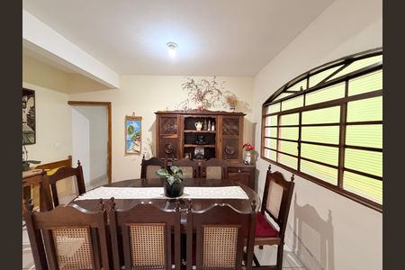 Casa à venda com 170m², 4 quartos e 2 vagasSala de Jantar