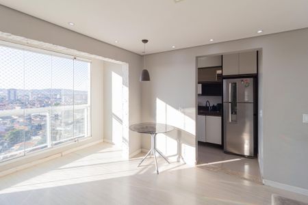 Sala de apartamento à venda com 2 quartos, 52m² em Jardim Roberto, Osasco