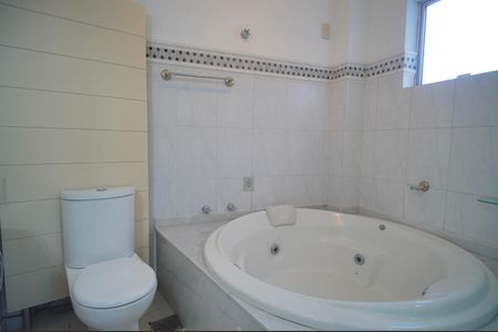 Apartamento para alugar com 129m², 2 quartos e 1 vagaBanheiro da Suíte