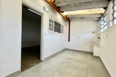 Casa à venda com 180m², 4 quartos e 4 vagasÁrea de Serviço