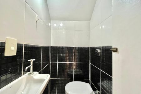 Casa à venda com 180m², 4 quartos e 4 vagasLavabo