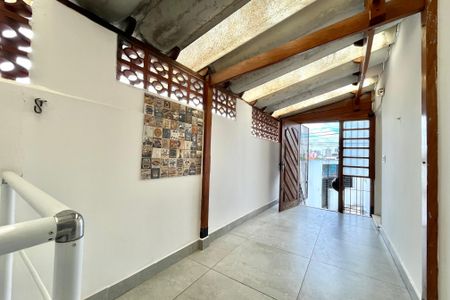 Casa à venda com 180m², 4 quartos e 4 vagasÁrea externa