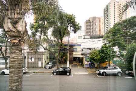 Casa à venda com 100m², 2 quartos e 1 vaga Casa à venda com 100m², 2 quartos e 1 vagaVista da varanda Suíte