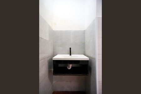 Casa à venda com 100m², 2 quartos e 1 vaga Casa à venda com 100m², 2 quartos e 1 vagaLavabo