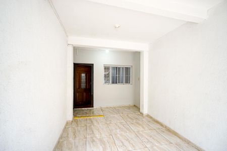 Casa à venda com 100m², 2 quartos e 1 vaga Casa à venda com 100m², 2 quartos e 1 vagaGaragem