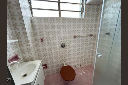 Apartamento para alugar com 75m², 2 quartos e sem vagaBanheiro