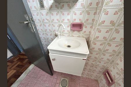 Apartamento para alugar com 75m², 2 quartos e sem vagaBanheiro