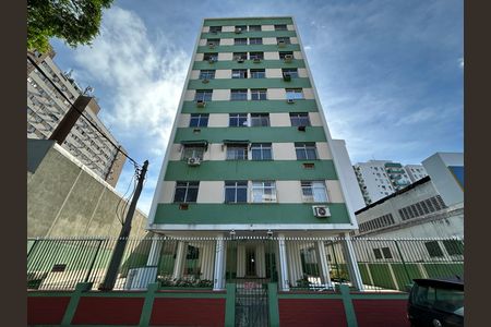 Apartamento para alugar com 75m², 2 quartos e sem vagaFachada