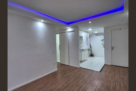Sala de apartamento para alugar com 2 quartos, 60m² em Vargem Pequena, Rio de Janeiro