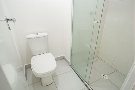 Banheiro de apartamento para alugar com 2 quartos, 38m² em Centro, São Paulo