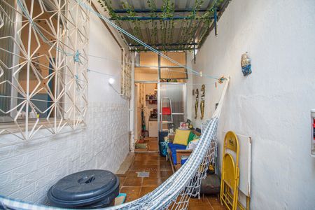 Casa à venda com 57m², 2 quartos e 1 vaga Casa à venda com 57m², 2 quartos e 1 vagaQuintal