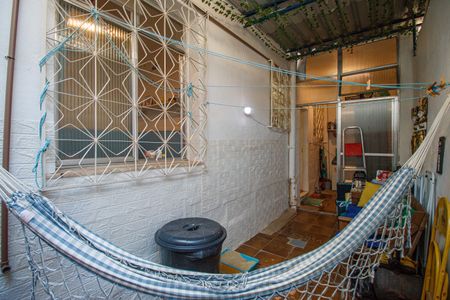 Casa à venda com 57m², 2 quartos e 1 vaga Casa à venda com 57m², 2 quartos e 1 vagaQuintal