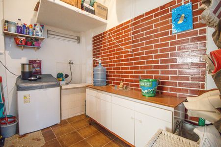 Casa à venda com 57m², 2 quartos e 1 vaga Casa à venda com 57m², 2 quartos e 1 vagaÁrea de Serviço