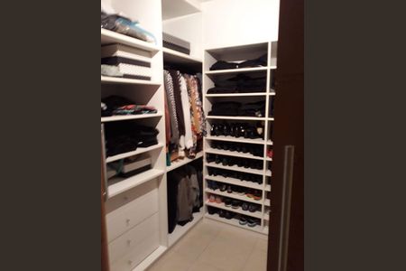 Apartamento à venda com 4 quartos, 200m² em Indianópolis, São Paulo