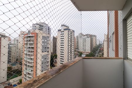Sacada da Sala de apartamento para alugar com 4 quartos, 114m² em Perdizes, São Paulo