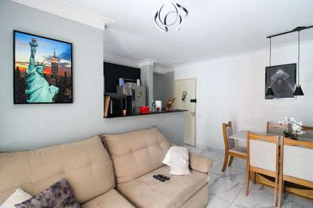 Sala de apartamento para alugar com 2 quartos, 64m² em Vila Nova Alba, São Paulo