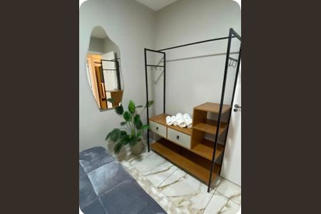 Apartamento para alugar com 42m², 2 quartos e sem vaga