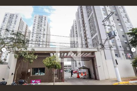 Apartamento para alugar com 42m², 2 quartos e 1 vaga Apartamento para alugar com 42m², 2 quartos e 1 vagaFachada