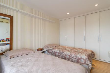 Apartamento à venda com 268m², 3 quartos e 3 vagas Apartamento à venda com 268m², 3 quartos e 3 vagasSuíte 3