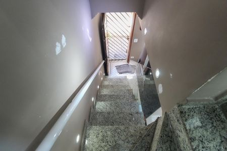 Escada de casa de condomínio à venda com 2 quartos, 117m² em Itaquera, São Paulo