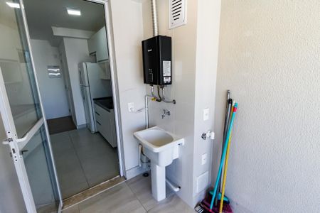 Apartamento à venda com 67m², 2 quartos e 2 vagas Apartamento à venda com 67m², 2 quartos e 2 vagasÁrea de Serviço