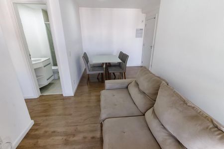Sala de apartamento para alugar com 2 quartos, 67m² em Vila Andrade, São Paulo