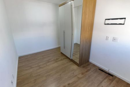Apartamento à venda com 67m², 2 quartos e 2 vagas Apartamento à venda com 67m², 2 quartos e 2 vagasSuíte