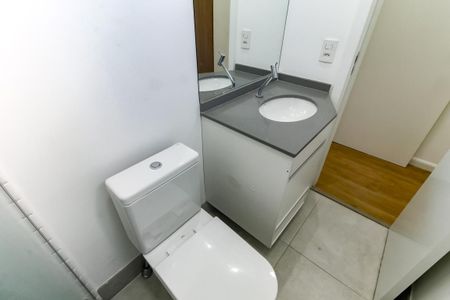 Banheiro da Suíte de apartamento à venda com 2 quartos, 67m² em Vila Andrade, São Paulo