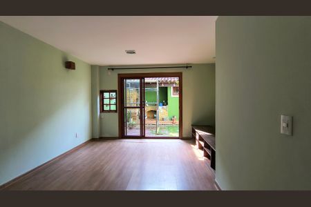 Sala de casa de condomínio para alugar com 3 quartos, 210m² em Vargem Grande, Rio de Janeiro