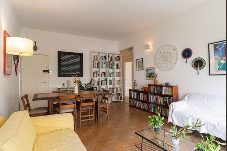 Sala de apartamento para alugar com 2 quartos, 90m² em Bela Vista, São Paulo