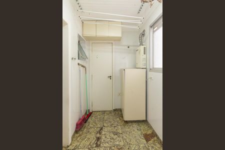 Apartamento à venda com 106m², 3 quartos e 1 vagaÁrea de Serviço