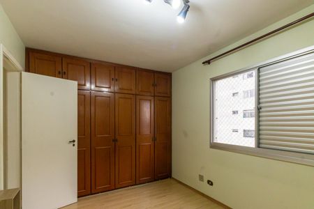 Apartamento à venda com 106m², 3 quartos e 1 vagaSuíte 