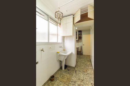 Apartamento à venda com 106m², 3 quartos e 1 vagaÁrea de Serviço