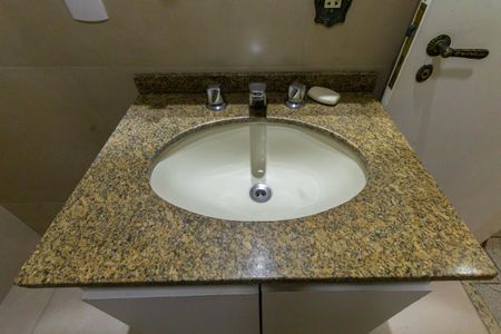 Apartamento à venda com 106m², 3 quartos e 1 vagaBanheiro Social