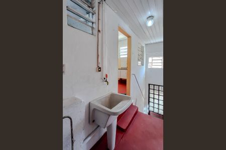 Casa para alugar com 60m², 1 quarto e sem vagaÁrea de Serviço