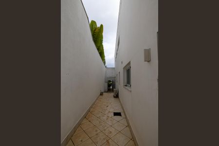 Casa de condomínio à venda com 501m², 4 quartos e 2 vagasCorredor