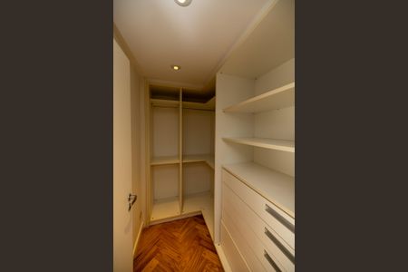 Casa de condomínio à venda com 501m², 4 quartos e 2 vagasBanheiro Suíte master