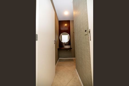 Casa de condomínio à venda com 501m², 4 quartos e 2 vagasLavabo