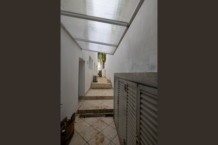 Casa de condomínio à venda com 501m², 4 quartos e 2 vagasCorredor