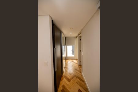 Casa de condomínio à venda com 501m², 4 quartos e 2 vagasHall