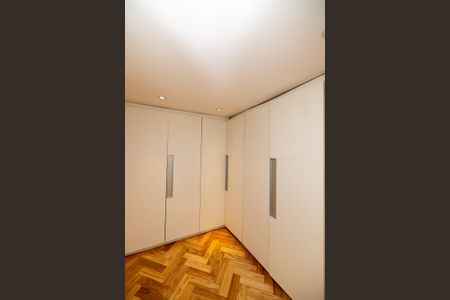 Casa de condomínio à venda com 501m², 4 quartos e 2 vagasSuite 1