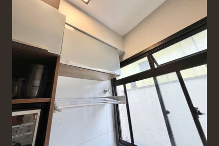 Apartamento à venda com 60m², 1 quarto e sem vaga Apartamento à venda com 60m², 1 quarto e sem vagaÁrea de Serviço