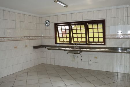 Casa para alugar com 130m², 2 quartos e sem vagaCozinha