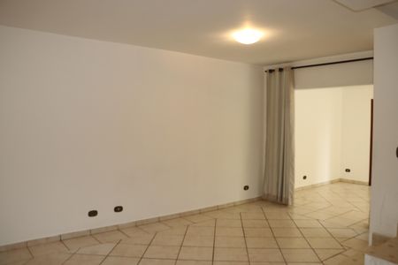 Casa para alugar com 130m², 2 quartos e sem vagaSala 1