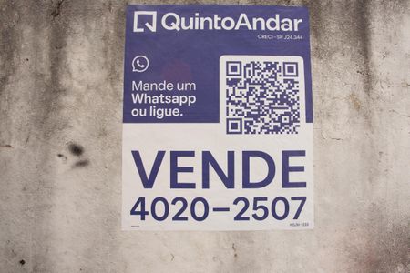 Casa à venda com 250m², 2 quartos e 2 vagasPlaca