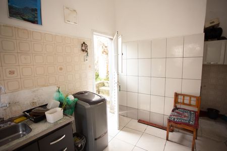 Casa à venda com 250m², 2 quartos e 2 vagasCozinha