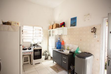 Casa à venda com 250m², 2 quartos e 2 vagasCozinha