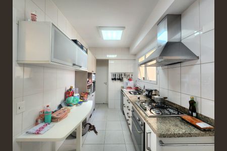 Apartamento à venda com 148m², 3 quartos e 3 vagasCozinha
