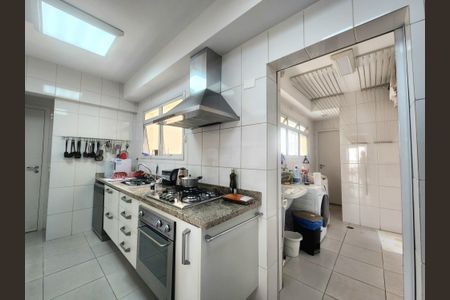 Apartamento à venda com 148m², 3 quartos e 3 vagasCozinha