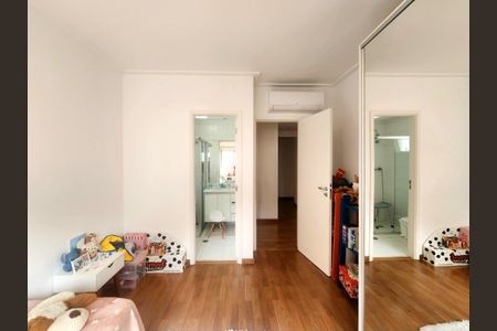 Apartamento à venda com 148m², 3 quartos e 3 vagasSuíte 2